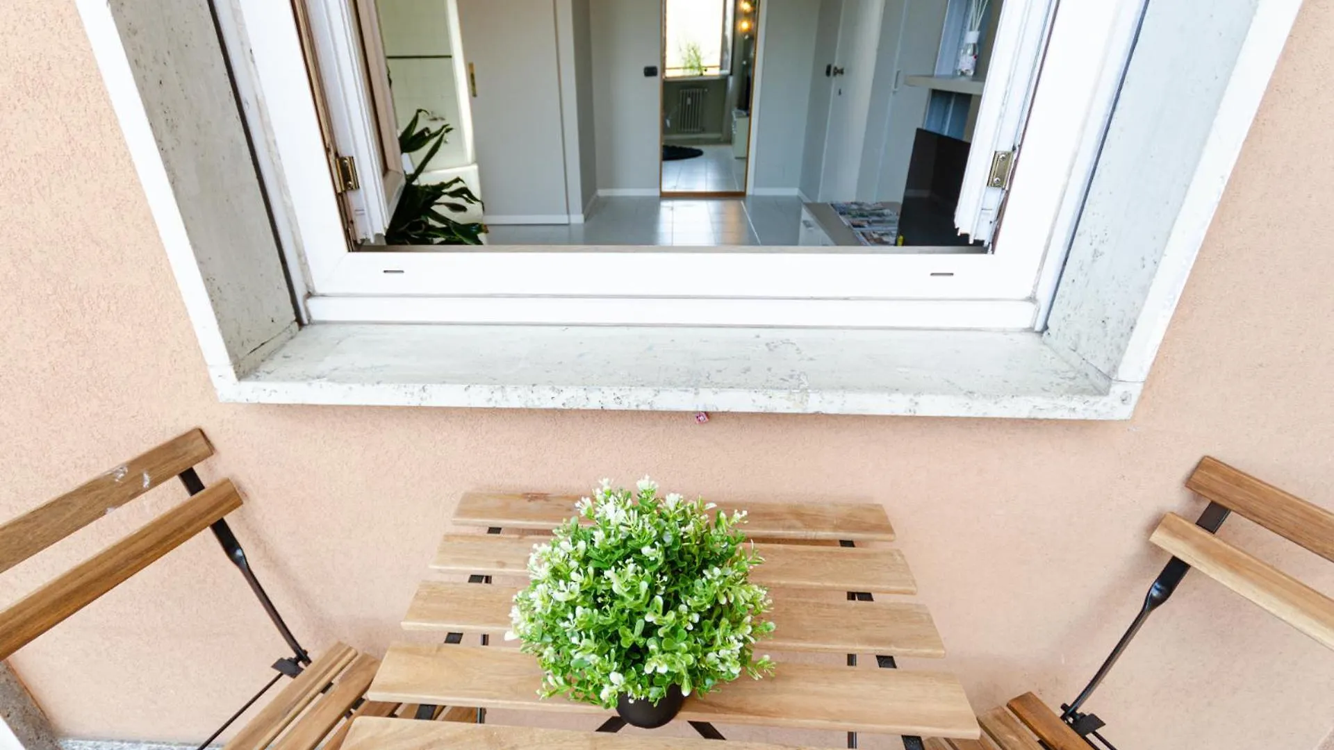 Vivimihome Cozy Design Flat - San Siro Milan Apartment